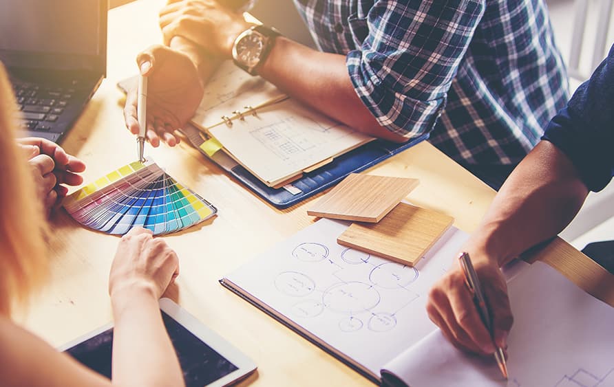 国現地との打ち合わせの同席・通訳